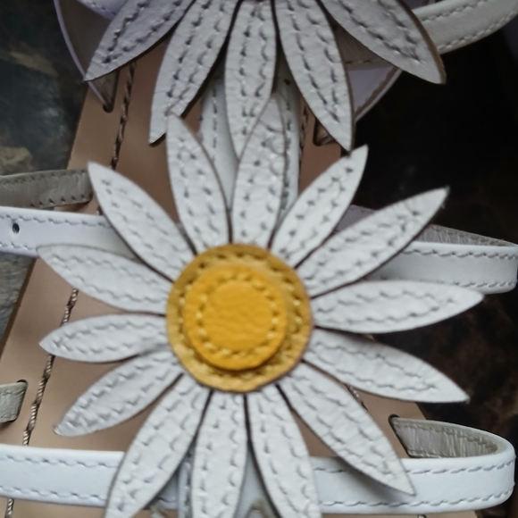 Kate Spade Collin Daisy Gladiator Strappy Sandals Size 9 for Women - Picture 7 of 12